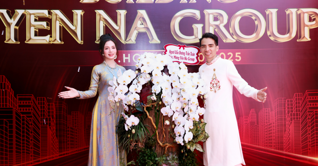 Chủ tịch Nguyễn Thị Mỹ Lệ và Thầy dẫn đường Trần Toản